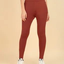 Zelena High Waisted Recovery & Shaping Maternity Stretchable Solid Leggings - Rust-picture-11