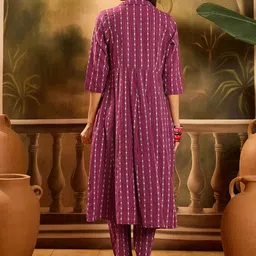 Sangria Pure Cotton Notched Lapel Collar Neck Tunic With Trousers Co-Ords image 5