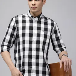 Arrow Manhattan Slim Fit Buffalo Checks Pure Cotton Casual Shirt-picture-28