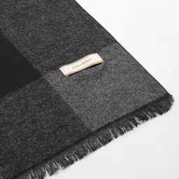 Cayman Fringed Striped Woollen Stole image 2