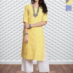 HERE&NOW Women Pack Of 3 Printed Crepe Kurta-picture-34