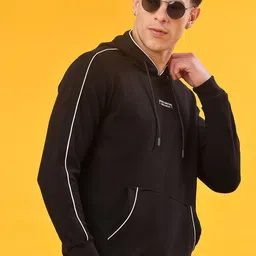 V-Mart Men Hooded Sweatshirt image 3