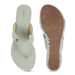 Metro Printed Synthetic Wedge Heel Sandals image 5