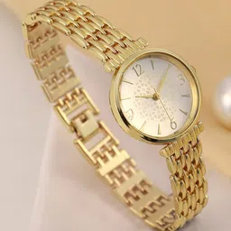 HAUTE SAUCE by Campus Sutra Women Embellished Dial & Stainless Steel Straps Analogue Watch SS25_HSWC1413-picture-22