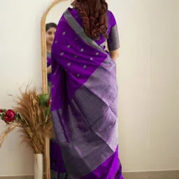 FASHIONIZO Woven Design Zari Silk Blend Handloom Banarasi Saree image 2