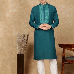 House of Pataudi Floral Yoke Design Mandarin Collar Thread Work Kurta With Trouser-picture-30