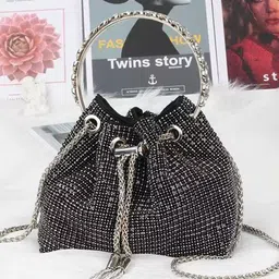 MINI WESST Women Textured Structured Handheld Bag image 5