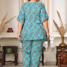 YASH GALLERY Women Geometric Printed Night suit image 4