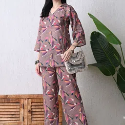 HARIKS Printed V-Neck Tunic & Trousers Co-Ords image 3