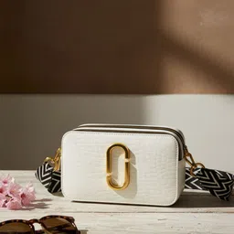 ITALISH Geometric Textured Leather Sling Bag with Quilted-image-14