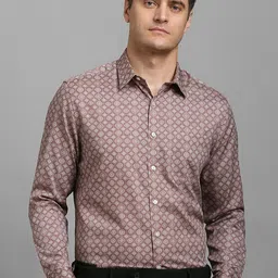 Louis Philippe Men Spread Collar Geometric Printed Cotton Formal Shirt-image-34