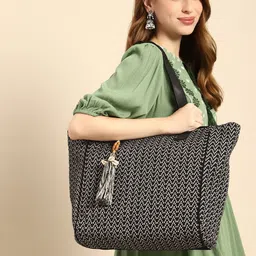Anouk Geometric Textured Shopper Tote Bag-picture-18