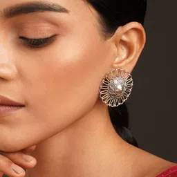 JAYPORE Floral Studs Earrings image 3