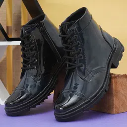 ARIWA Men Textured Casual Regular Boots-picture-18