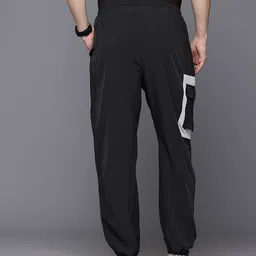 HRX by Hrithik Roshan Typography Print Detail Relaxed Fit Cargo Style Lifestyle Joggers image 3