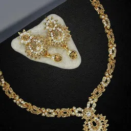 Women Click Artificial Stones Studded Jewellery Set-image-68