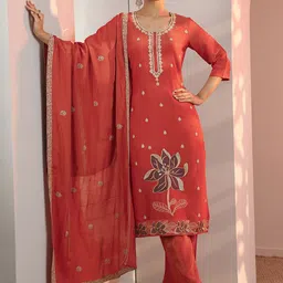 Libas Women Floral Embroidered Regular Kurta with Trousers & Dupatta image 4