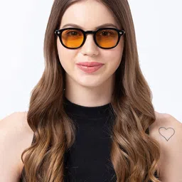 Shisen Fox Unisex Oval Sunglasses with Polarised and UV Protected Lens SG176 image 2