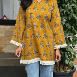 NEW RJP CRAFT Ethnic Motifs Printed V-Neck Handloom Kurti image 3