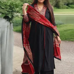 Anni Designer Women Ethnic Motifs Embroidered Regular Thread Work Kurta with Trousers & With Dupatta image 5