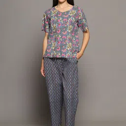 BREATHABLES Floral Printed Cotton Top With Pyjamas Night Suit-image-19