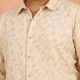 Instafab Plus Size Comfort Relaxed Fit Abstract Printed Cotton Shirt image 2