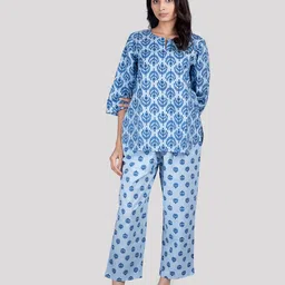 HUE & HIDE Women Printed Night suit image 1