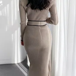 miss mosa by akanksha Alamode By Akanksha Women Grey Helen Premium Woolen Midi Dress image 2