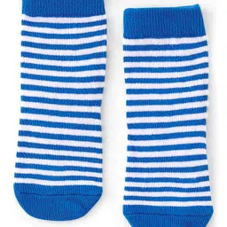 Cute Walk by Babyhug Anti Bacterial Ankle Length Socks Whale Design Pack Of 3 - Multicolour image 2