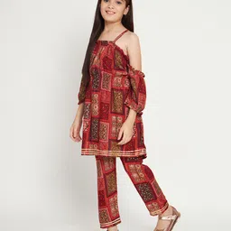 READIPRINT Three Fourth Quarter Cold Shoulder Floral Block Design Embellished Kurta With Pant - Maroon image 5