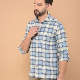 Crimsoune Club Men Classic Spread Collar Checked Cotton Slim Fit Casual Shirt image 5