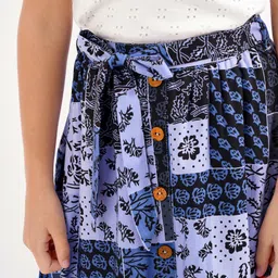Primo Gino Above Knee Length Skirt Floral Print - Indigo Blue image 3