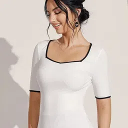 EZSTALL Women Sweetheart Neck Fitted Crop Top image 3