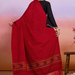 WEAVERS VILLA Striped Woven Design Shawl With Tassels Border image 3