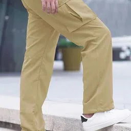 VOGAAN Men Relaxed Cargos Trousers image 5