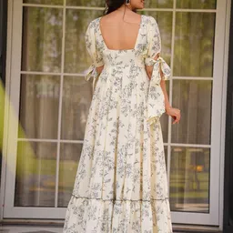 Pantos Women Sweetheart Neck Floral Printed Maxi Dress image 5