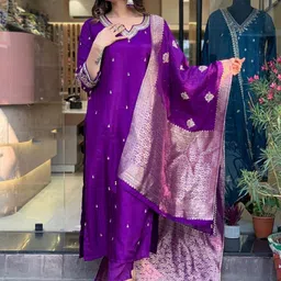 BLACK SCISSOR Women Ethnic Motifs Embroidered Regular Sequinned Kurta with Trousers & With Dupatta-picture-10