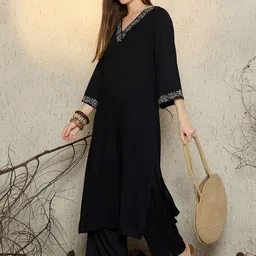 Indo Era Women Ethnic Motifs Embroidered Regular Sequinned Kurta with Trousers image 5