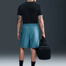 Nike Form Men's Mid-Rise Dri-FIT 23cm (approx.) Unlined Versatile Shorts image 2