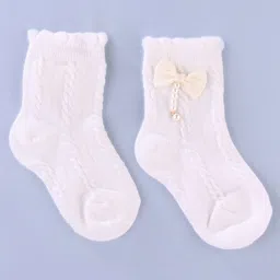 KIDLINGSS Pack Of 2 Bow Applique Detailed Pearls Embellished Socks - White & Cream image 3