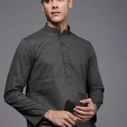 Manyavar Men Navy Blue Geometric Printed Kurta-picture-37