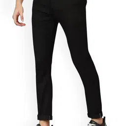 LINARIA Men Classic Slim Fit Stretchable Jeans-image-3