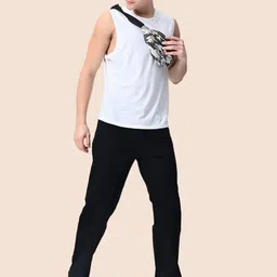 COMFITS Men Classic Low Distress Jeans image 2