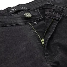 Park Avenue Men Ath Mod Fit Mid Rise Light Fade Stretchable Jeans image 5