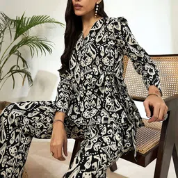 Zenava by Myntra Printed Pure Cotton Top With Trousers Co-Ord Set image 4