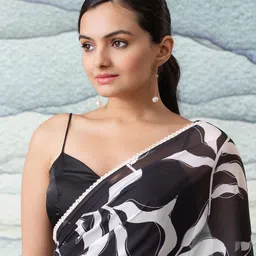 RACHNA Printed Embroidered Ethnic Motifs Saree image 4