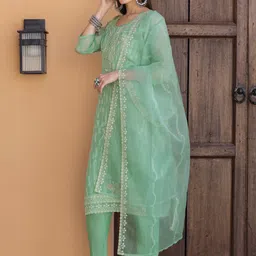 kalini Sequinned Embroidered Kurta with pant & Dupatta image 4
