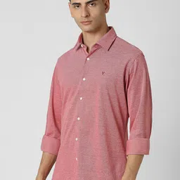 Van Heusen Sport Men Spread Collar Solid Cotton Slim Fit Casual Shirt image 3