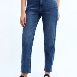 Flying Machine Women High-Rise Light Fade Stretchable Jeans-image-67