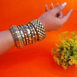 TAG 7 Set Of 3 Bangles-image-96